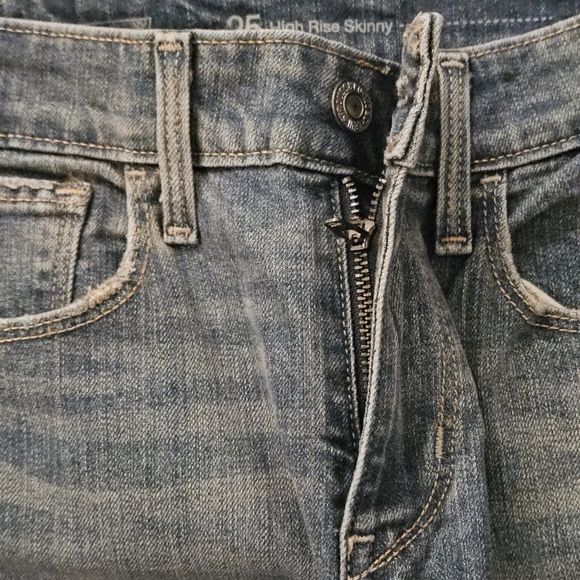 19 LEVI'S HIGH RISE SKINNY DISTRESSED JEANS WOMEN'S SIZE 25 - Picture 3 of 9